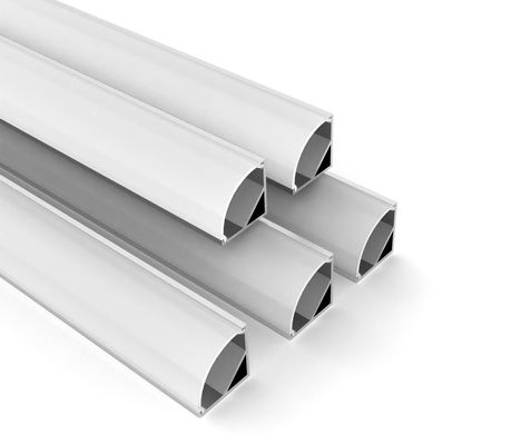 Un buen precio. El perfil de aluminio de la esquina del LED llevó el perfil de aluminio para la iluminación de tira llevada 45D 90D en línea