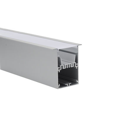 Un buen precio. oxidación llevada de aluminio ahuecada anchura del chorreo de arena del perfil IP20 de 50m m en línea