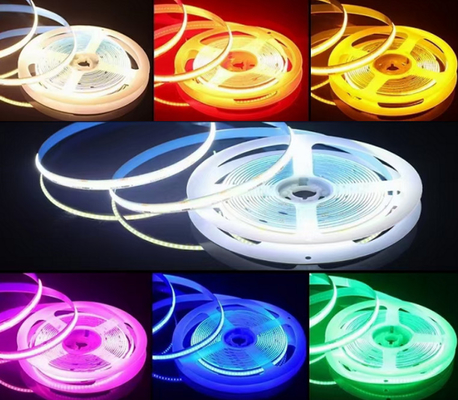 Un buen precio. 24VDC tira flexible 320 LED 8m m IP20 de la MAZORCA LED para la decoración interior en línea