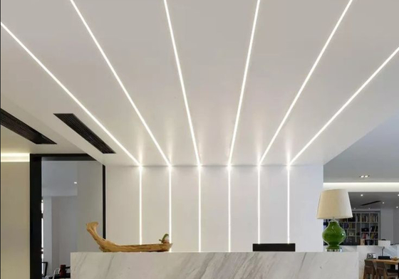 Un buen precio. El perfil del cartón yeso del LED para la barra de luz de techo que enciende tiras negras canaliza el yeso ahuecado del yeso de la mampostería seca en línea