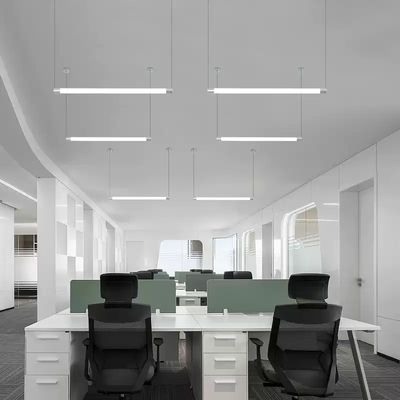 Un buen precio. Levantamiento del diámetro 30m m del perfil de la ronda LED para la luz de techo con la cubierta del difusor en línea