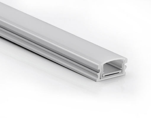 Un buen precio. Pulir con chorro de arena IP65 la aleación del canal T5 6063 del perfil de la prenda impermeable LED en línea