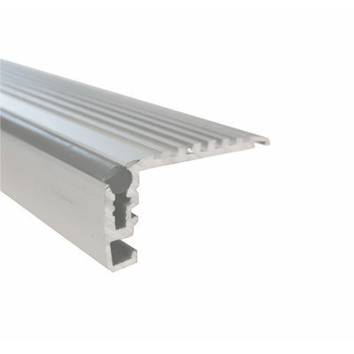Un buen precio. Los perfiles de aluminio de la protuberancia de H22.5mm 6063 T5 LED anodizaron linear para la iluminación de la escalera en línea