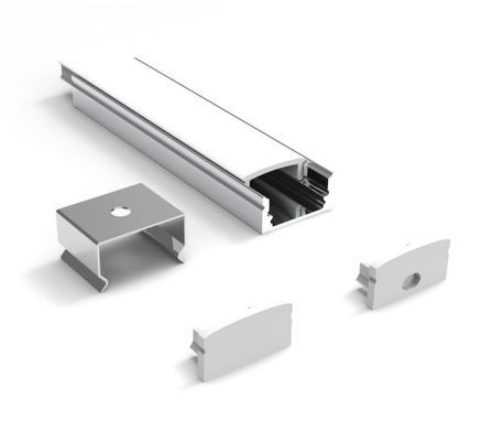 La superficie llevó la protuberancia de aluminio 17*9m m del perfil de la tira de aluminio del canal LED con la cubierta de la PC