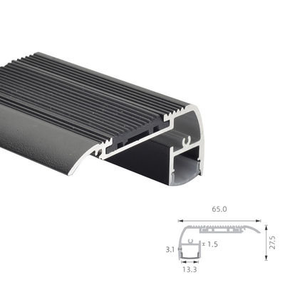 Un buen precio. Los perfiles de aluminio de la protuberancia de Opal Anodized H27.5mm LED rocían la capa en línea