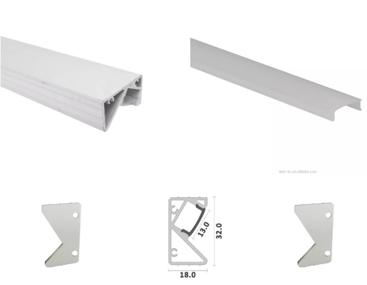 Escalera llevada de aluminio ahuecada de la esquina de la pared del perfil para la protuberancia llevada de Shrip Lingt