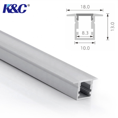 Un buen precio. El perfil de aluminio ahuecado completamente 18*10m m del LED montó Indstallation en línea