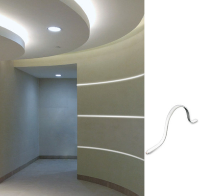 Un buen precio. La superficie Bendable flexible del perfil de la luz de tira del canal de aluminio LED de la tira de IP65 LED montó en línea